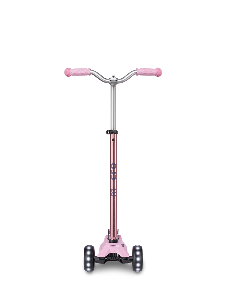 Micro Maxi Deluxe PRO LED scooter