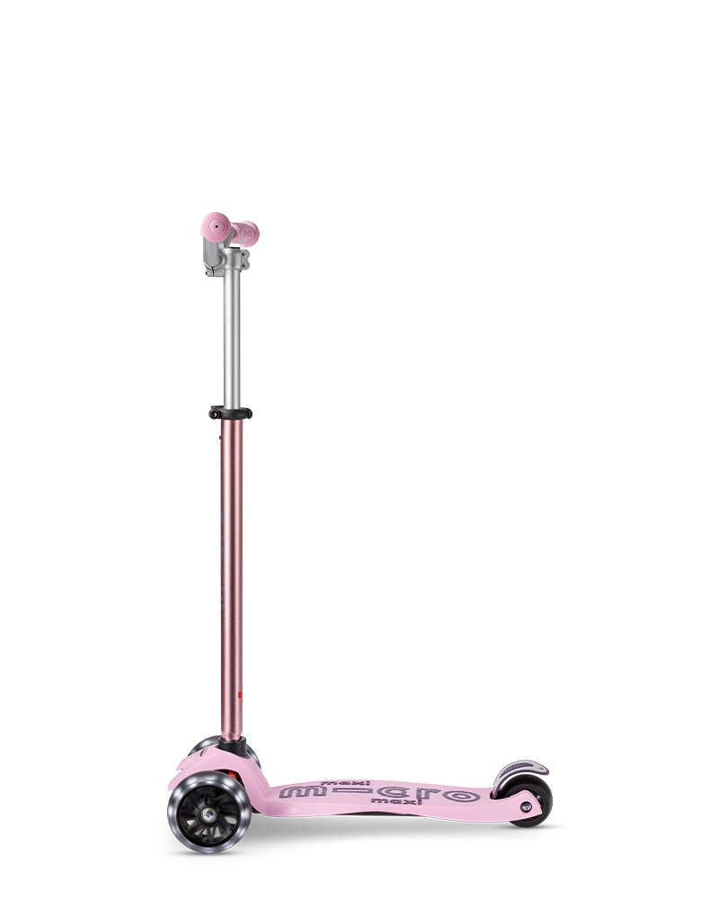 Micro Maxi Deluxe PRO LED scooter