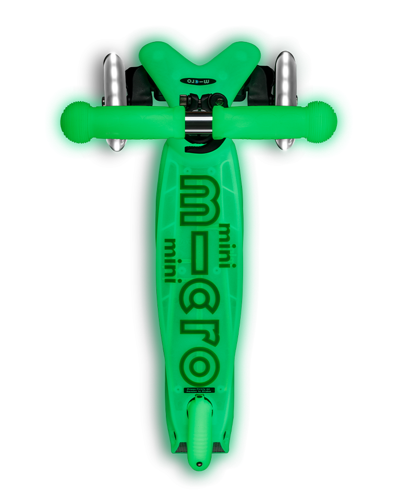 Micro Mini Deluxe Glow LED scooter